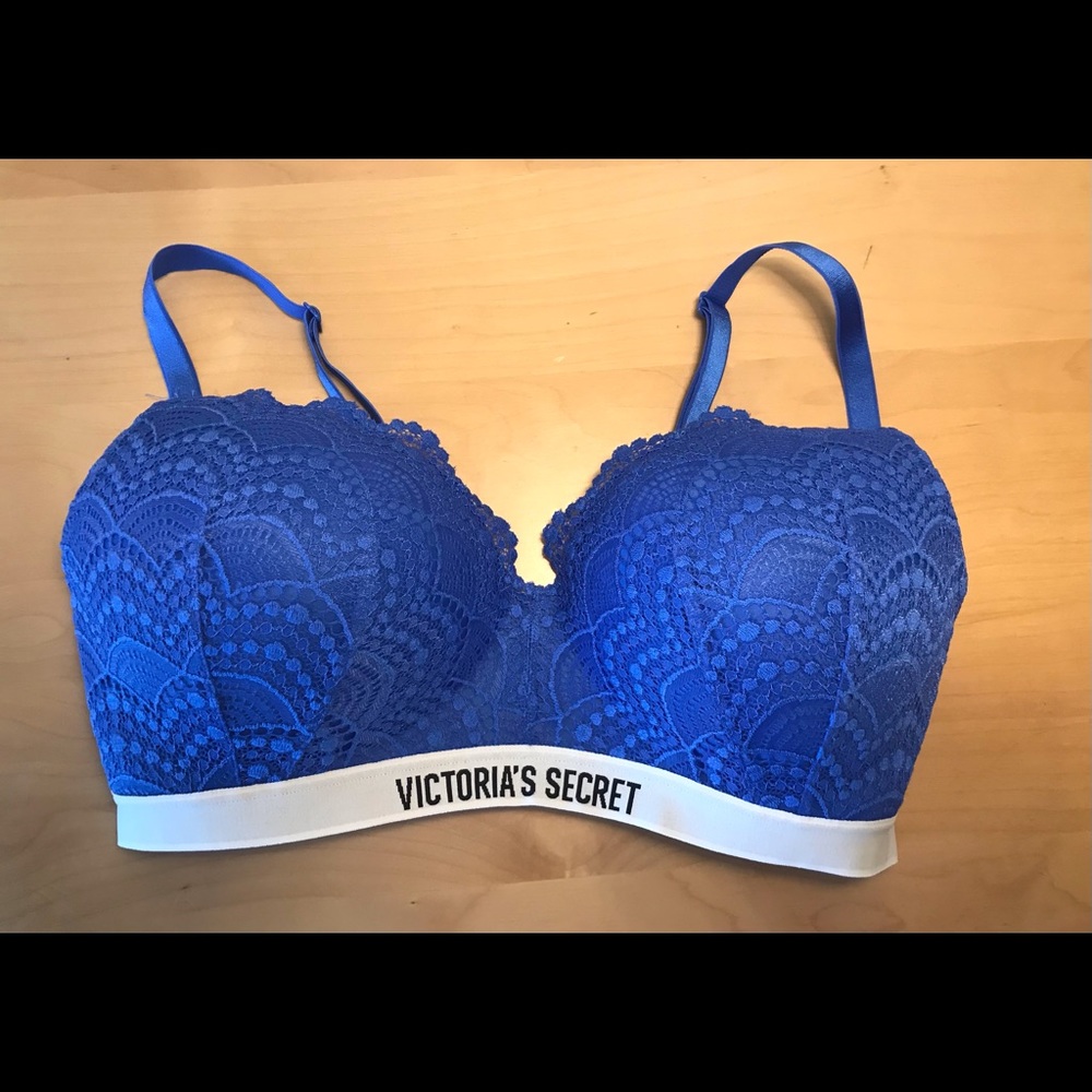 Victoria’s Secret Logo Lace Bra